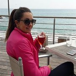 Maman de Virginie Echternach